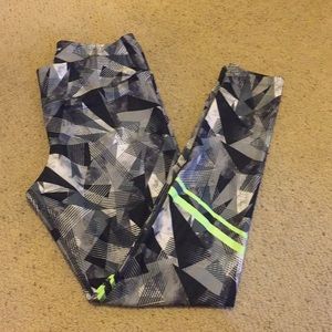 Printed workout leggings